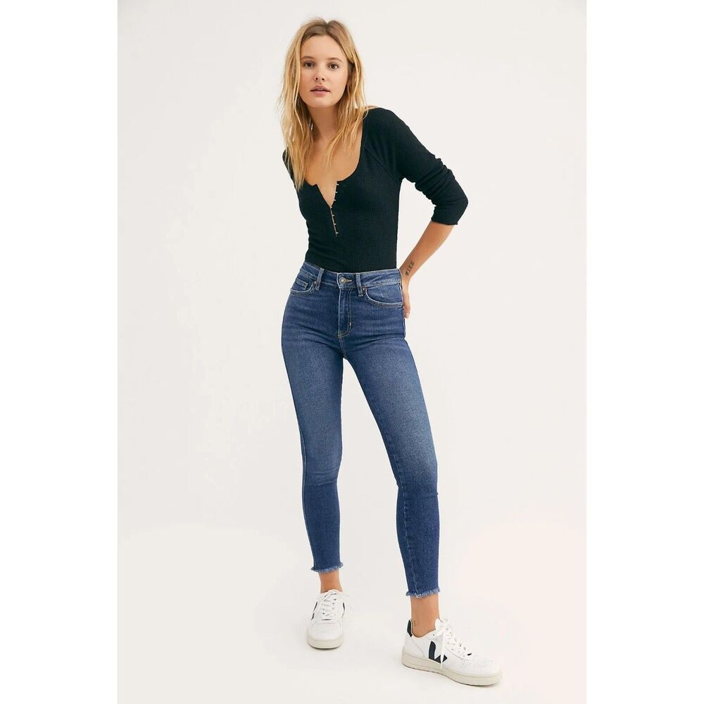 Free People Raw High-Rise Jegging Jean in Capri Blue, Size 25, Festival Boho